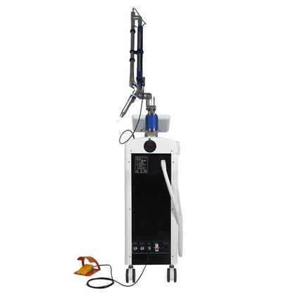 ND YAG Q Switched Laser Machine for Tattoo Removal Carbon Peeling Skin Brightening Treatment